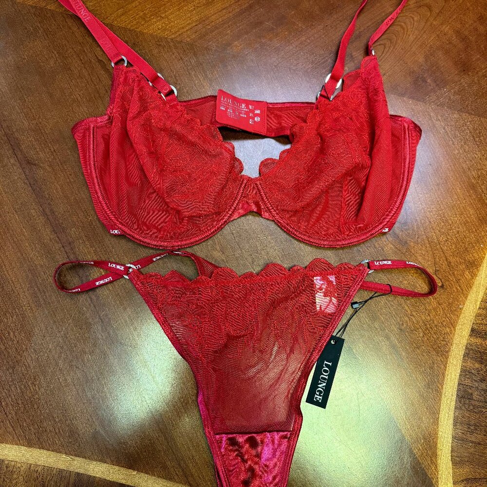 Lounge Red Lace Bra/Thong Set 38F/XL NWT